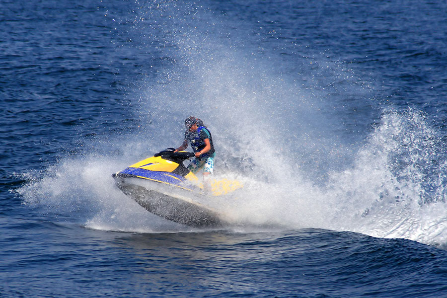 Do I need Watercraft Insurance in Minnesota? - Featured Image